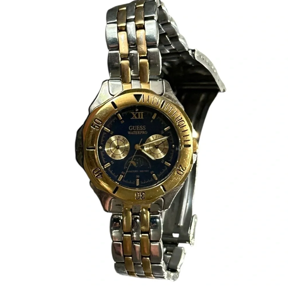 Guess Men’s Waterpro Watch Blue Face Stainless Steel Band Two Tone Vintage